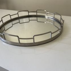 Silver Link Round Mirror Tray