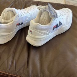 Womens FILA Tennis Shoes Adult Size 5