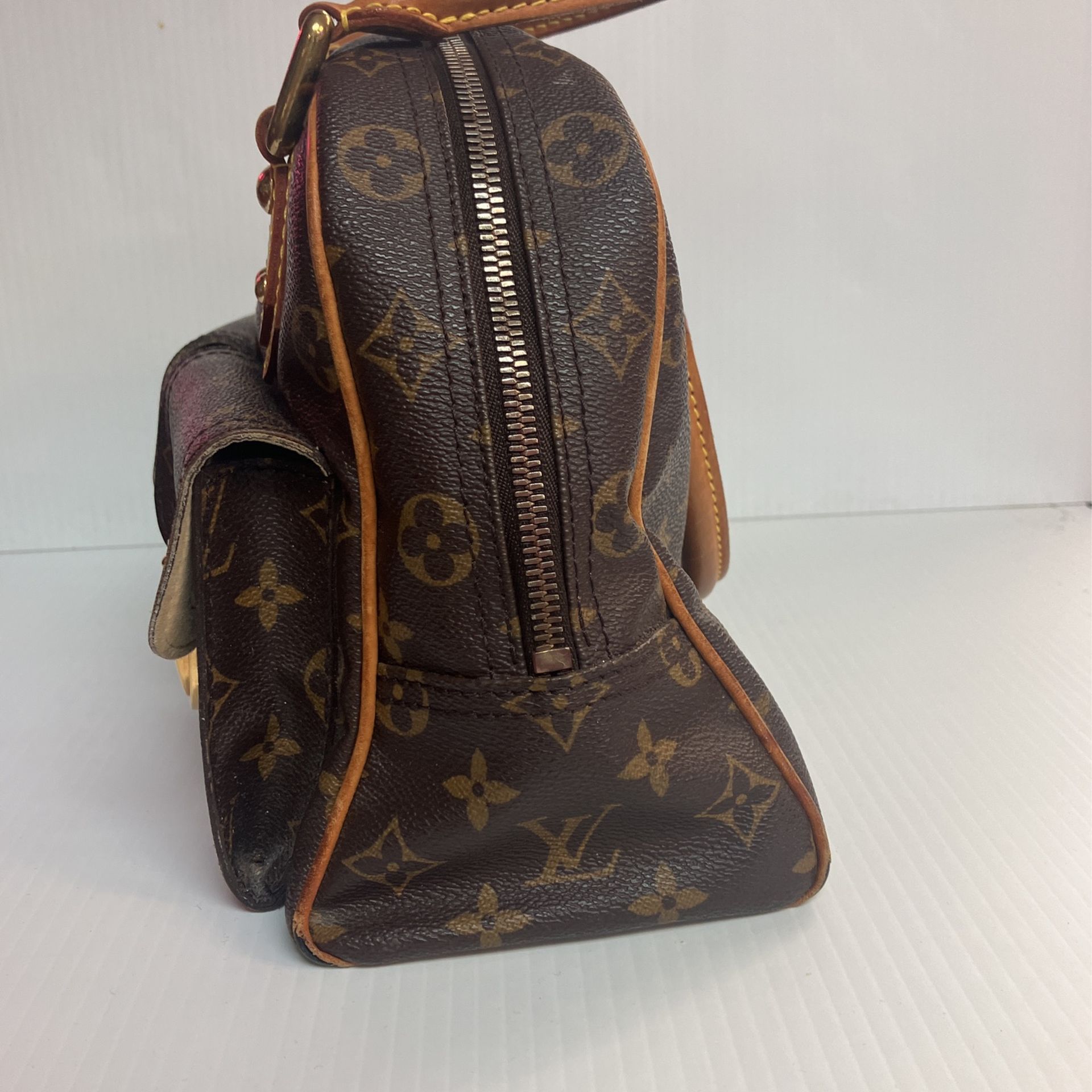 Louis Vuitton Automne-Hiver Sequin Handbag for Sale in South Hempstead, NY  - OfferUp