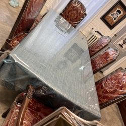 8 Beautiful Antique Chairs