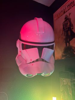 Like new Phase 2 Clone helmet