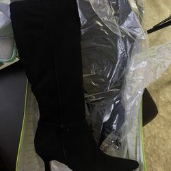 Black Boots