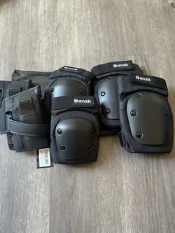 Banzk guards