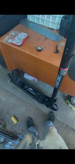 I fix e scooters