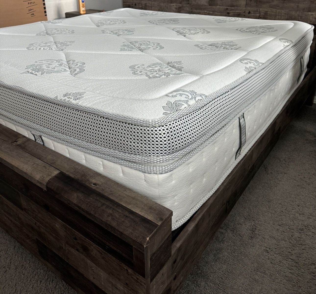 King Mattress Spring And Memory Foam Topper Style 