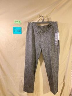 Zac & Rachel Women's Black with Grey Paisley Print Activewear Pants Size 12 NWT