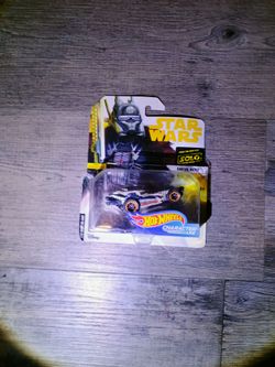 Hot Wheels Character Cars Enfys Nest vehicle