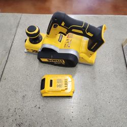 Dewalt Planer DCP580 With Battery 