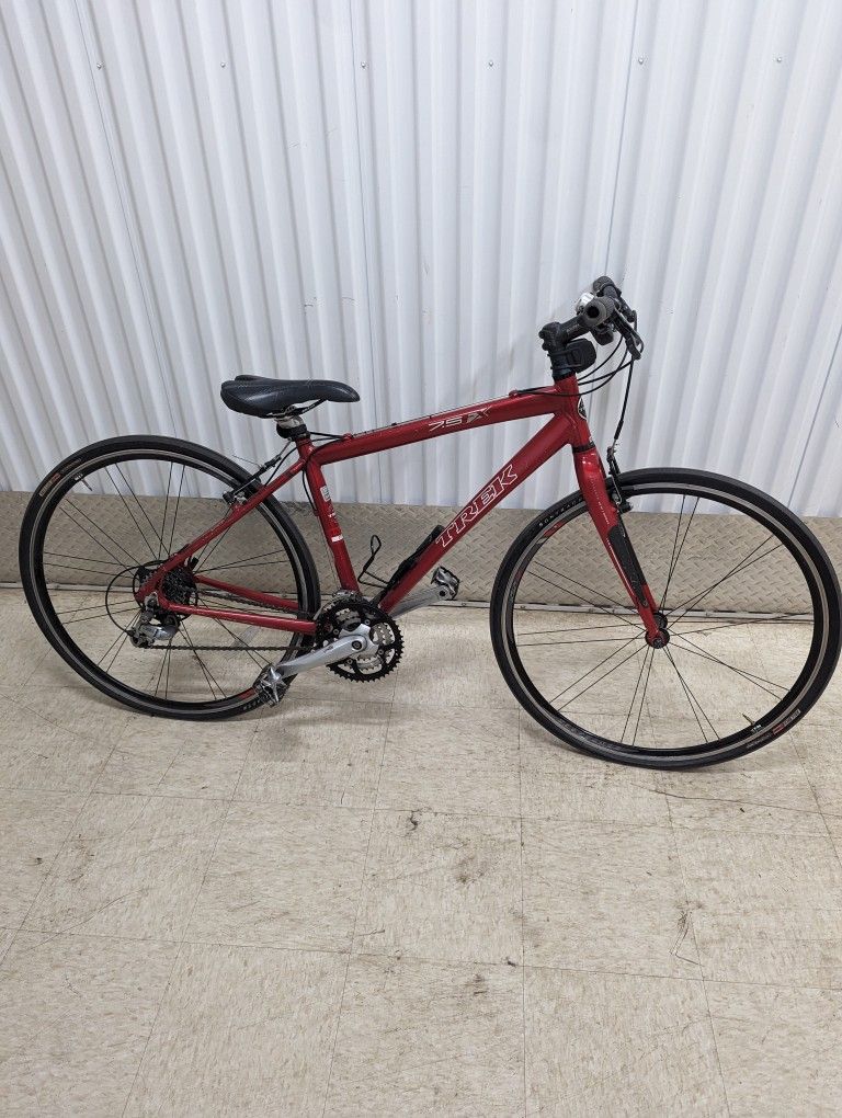 Trek 7.5 Fx Hybrid Road Bike