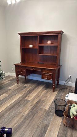 Ballard Designs Desk W/hutch