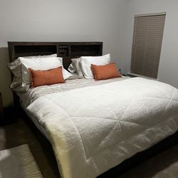 California King Bed Set