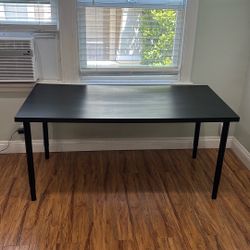 Black Wooden Desk With Adjustable Legs
