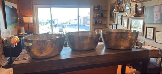 Hammered Metal Beverage Bowls Set of 4