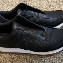 Men’s New Balance sneakers