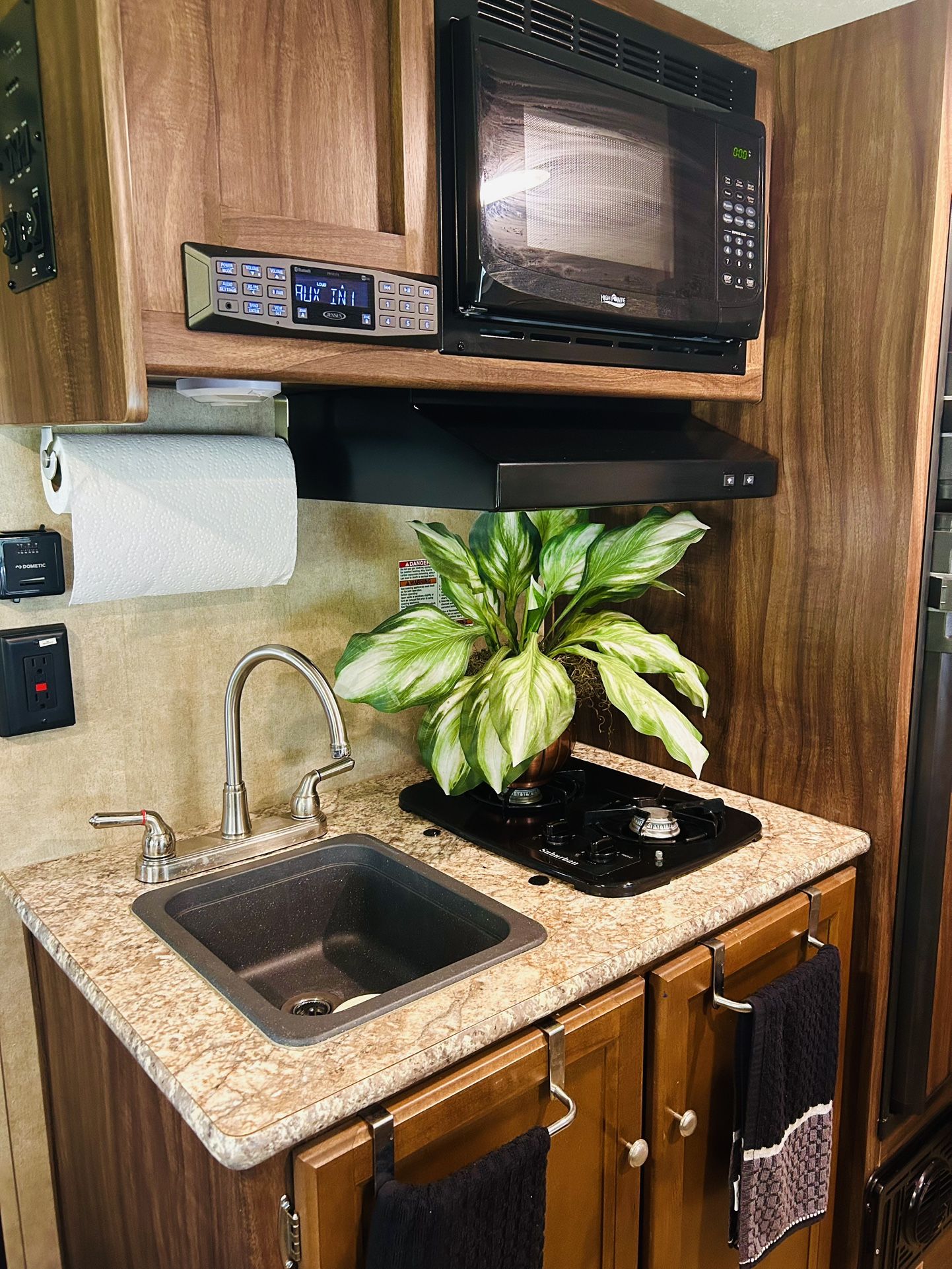 2019 Coleman Clipper M-17FQS - 26 ft