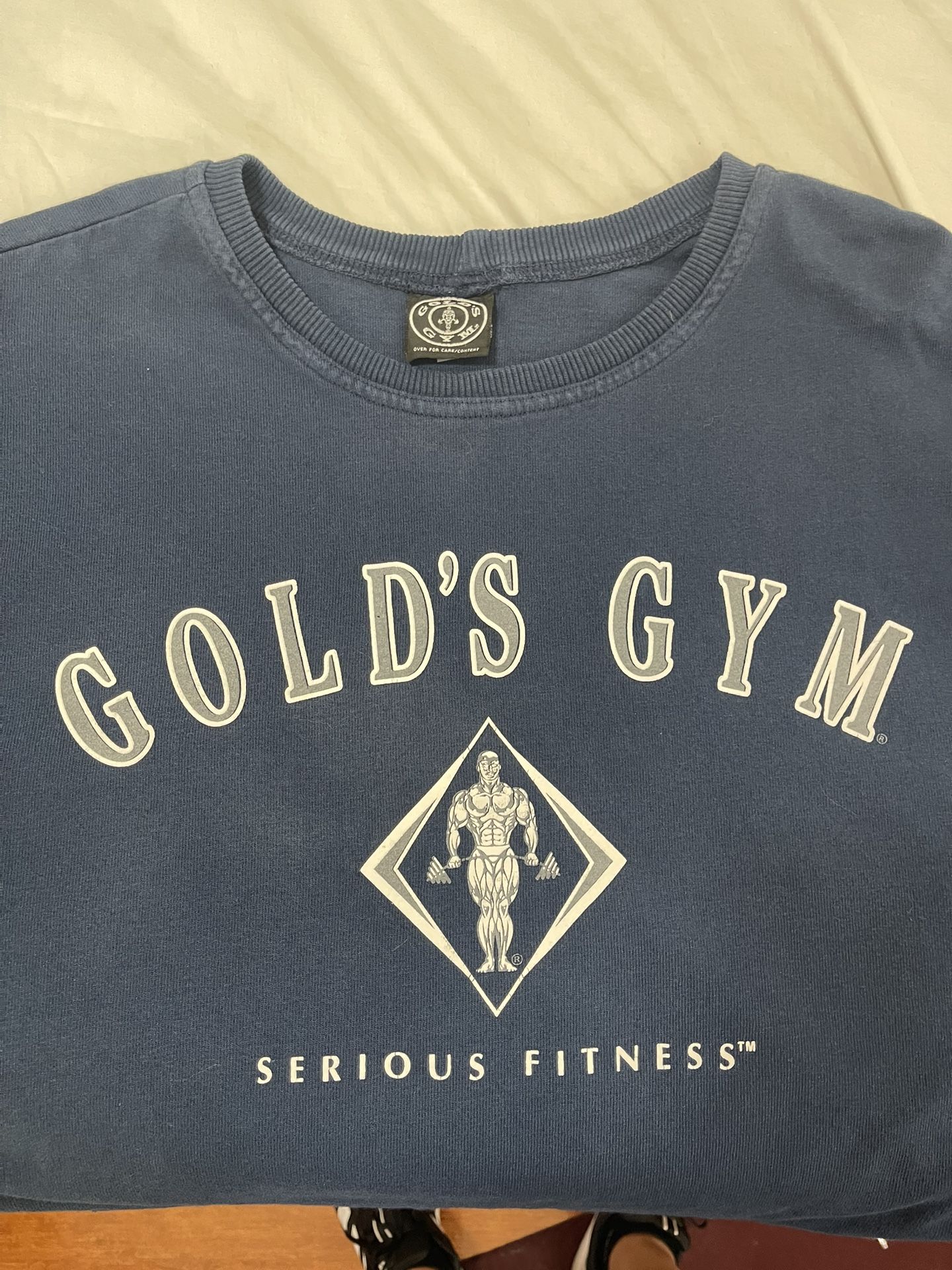 Vintage Gold’s Gym Crewneck Sweatshirt – Distressed 90s Streetwear