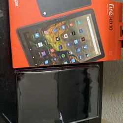 Amazon Fire 10 HD Tablet 