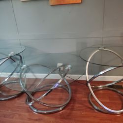 Coffee Table With 2 End Tables 