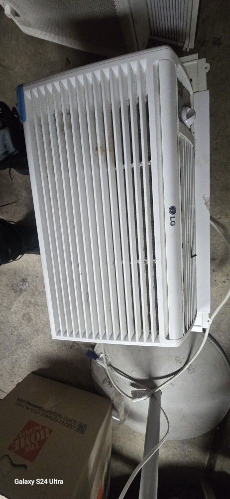 LG Small Window AC unit $45