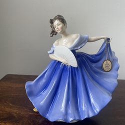 Royal Doulton Porcelain Figurine “Elaine” Limited 1979