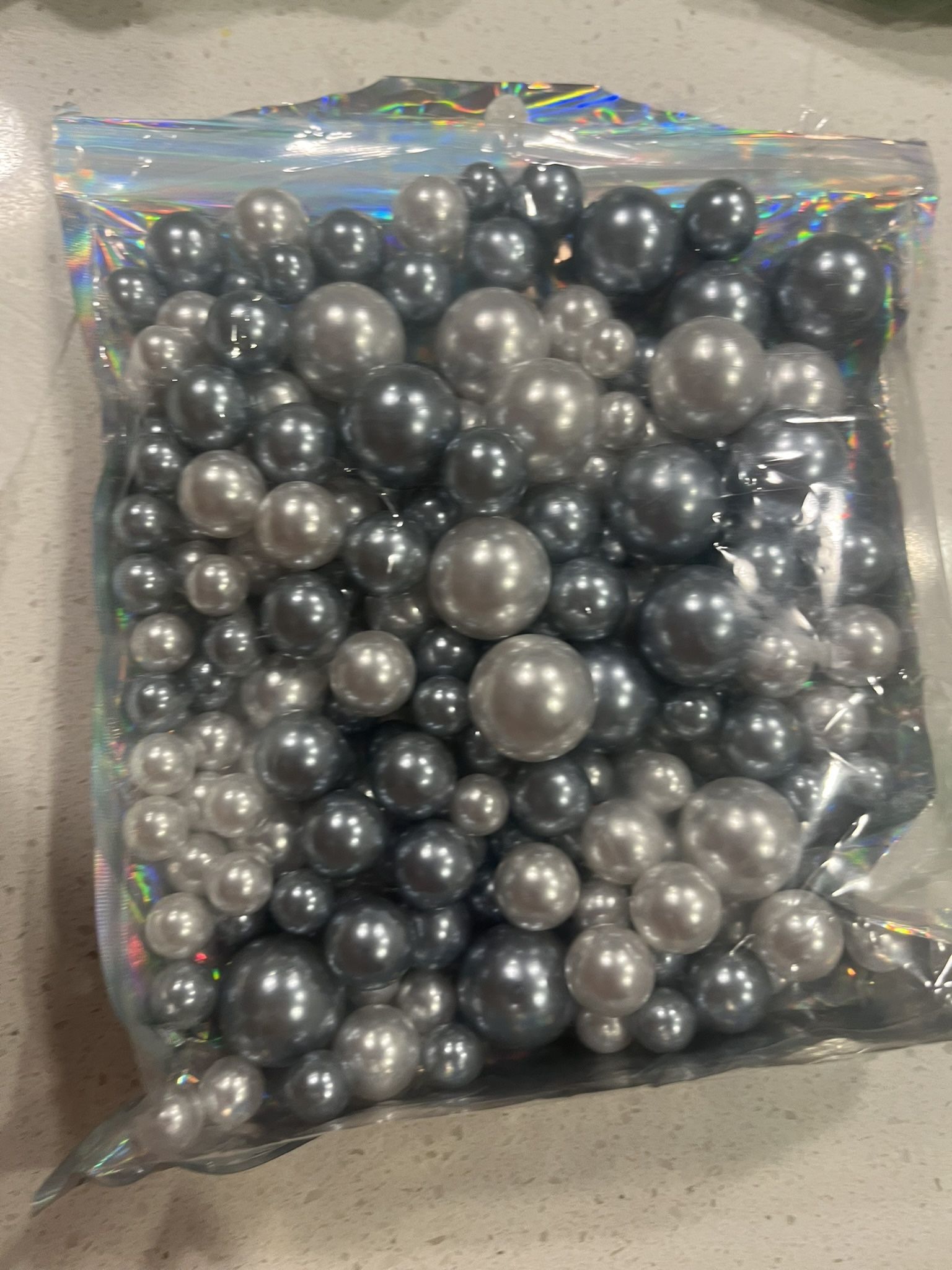 Floating Beads With Clear Water Jelly Beads