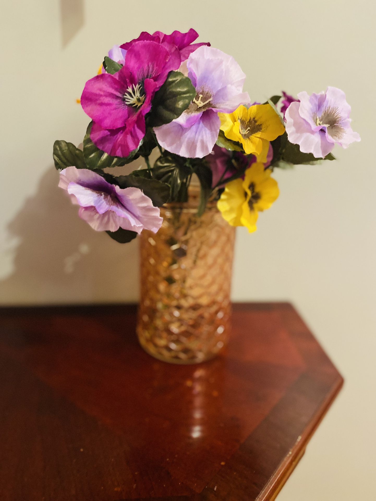 Decor-locally Deliver