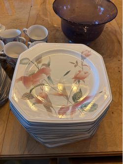 Mikasa Silk Flower China set