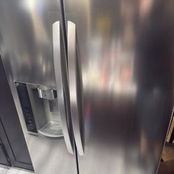 LG Refrigerator 