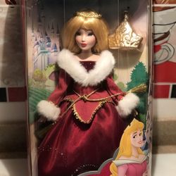 NIB- HTF Disney Sleeping Beauty Aurora Porcelain Doll w/Ornament