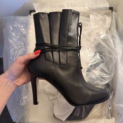 2020 Runway GUCCI Indya Pleated Bow Tie Bootie