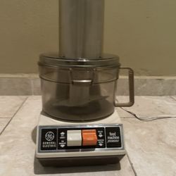 General Electric (GE) food processor 