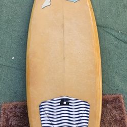 6.0 Vintage Rusty Surfboard 