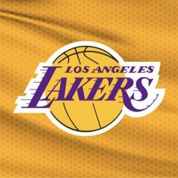 Lakers / Sec 208 Row 7 Aisle seats, 2 Seats