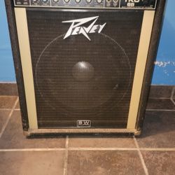 PEAVEY Amplifier 