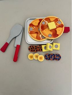 Melissa and Doug pancake set***