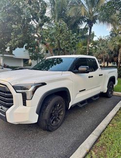 Toyota Tundra Double Cab