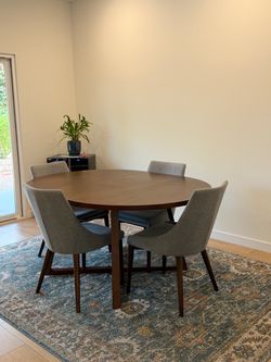 Dining Table and chair set