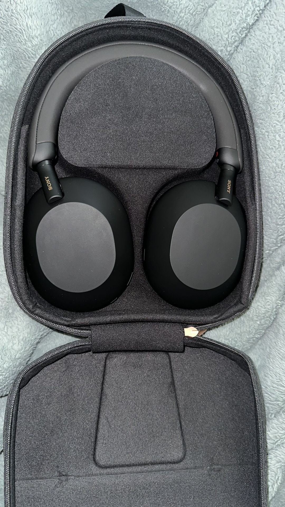 Sony Xm5 Headphones 