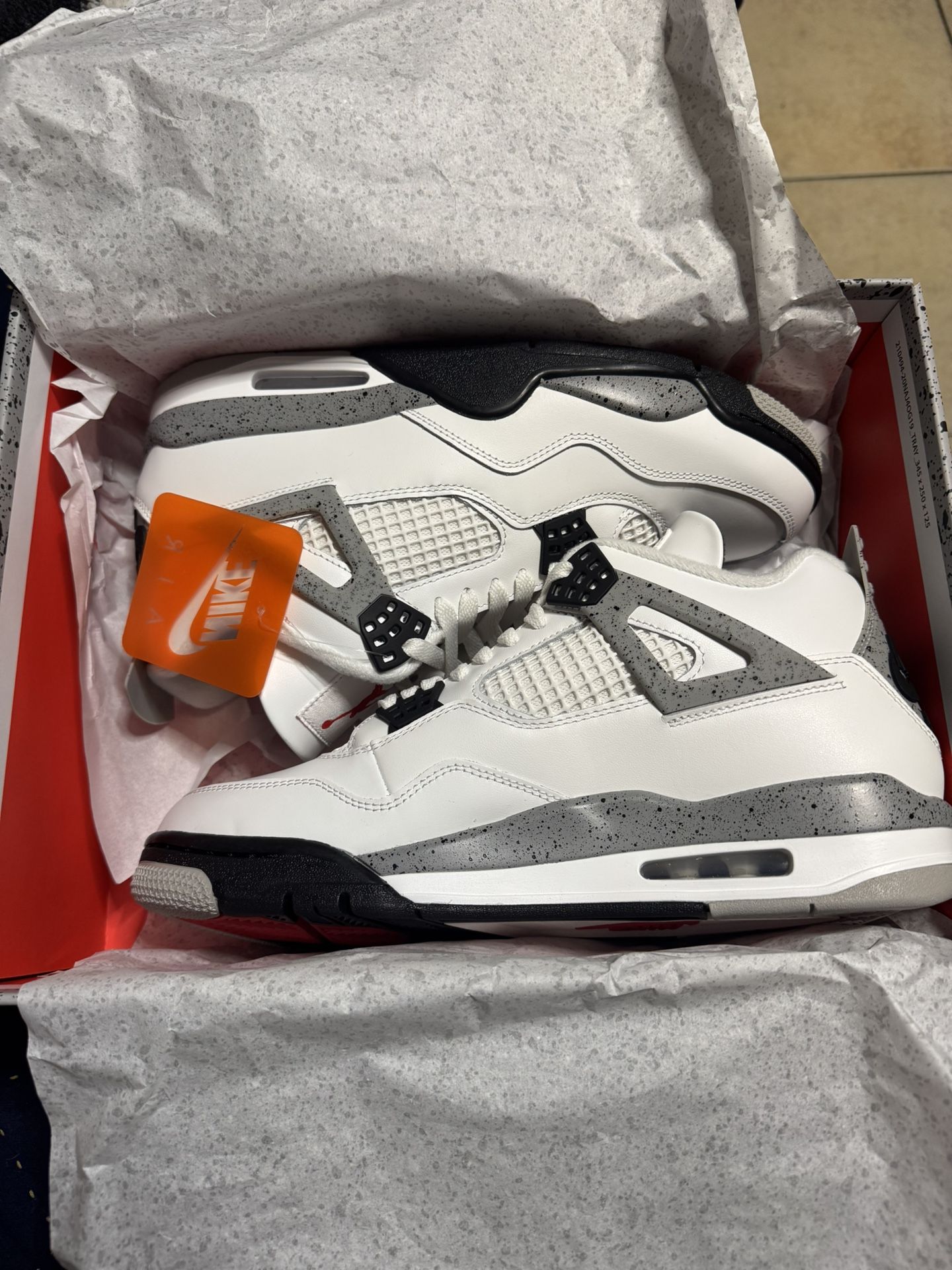 Jordan 4 White Cement