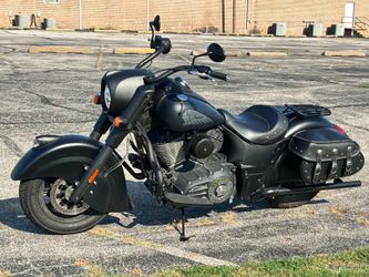 2016 Indian Chief Dark Horse