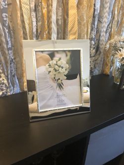 Lenox wedding frame