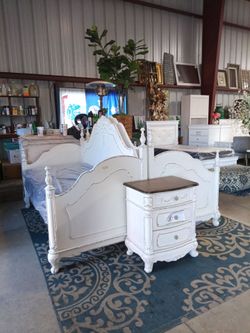 Two "Cinderella" Style Twin  Beds with Mattresses and Matching Nightstand