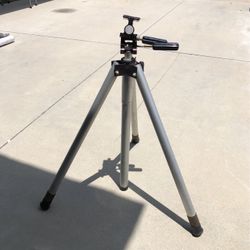 Tripod
