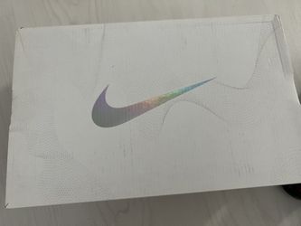 Nike Air Vapormax Flyknit Size 7.5