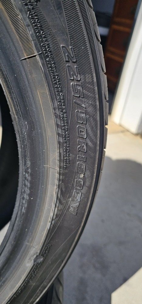 225/50R18