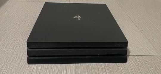 PlayStation 4 Pro used
