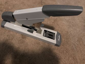 Swingline 39002 Heavy Duty Stapler, 160 Sheet Capacity