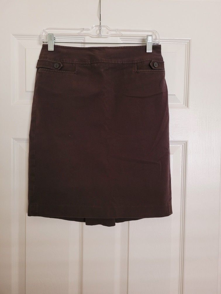 LOFT Skirt w/Pockets! Size 2