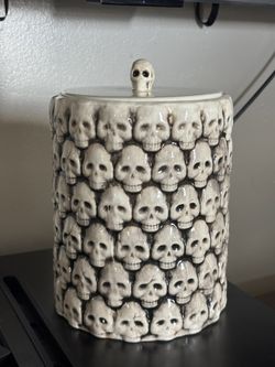 Skull Ceramic Jar