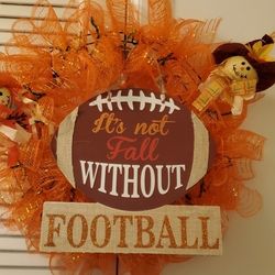 FOOTBALL/ FALL WREATH NEW